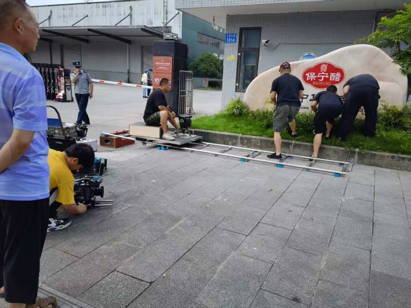 阿拉善盟广告片拍摄公司核心优势：全流程服务，让品牌广告片省心更出彩